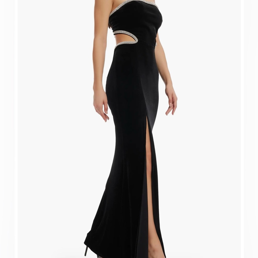 Ariana Cutout Strapless Stretch Velvet Gown